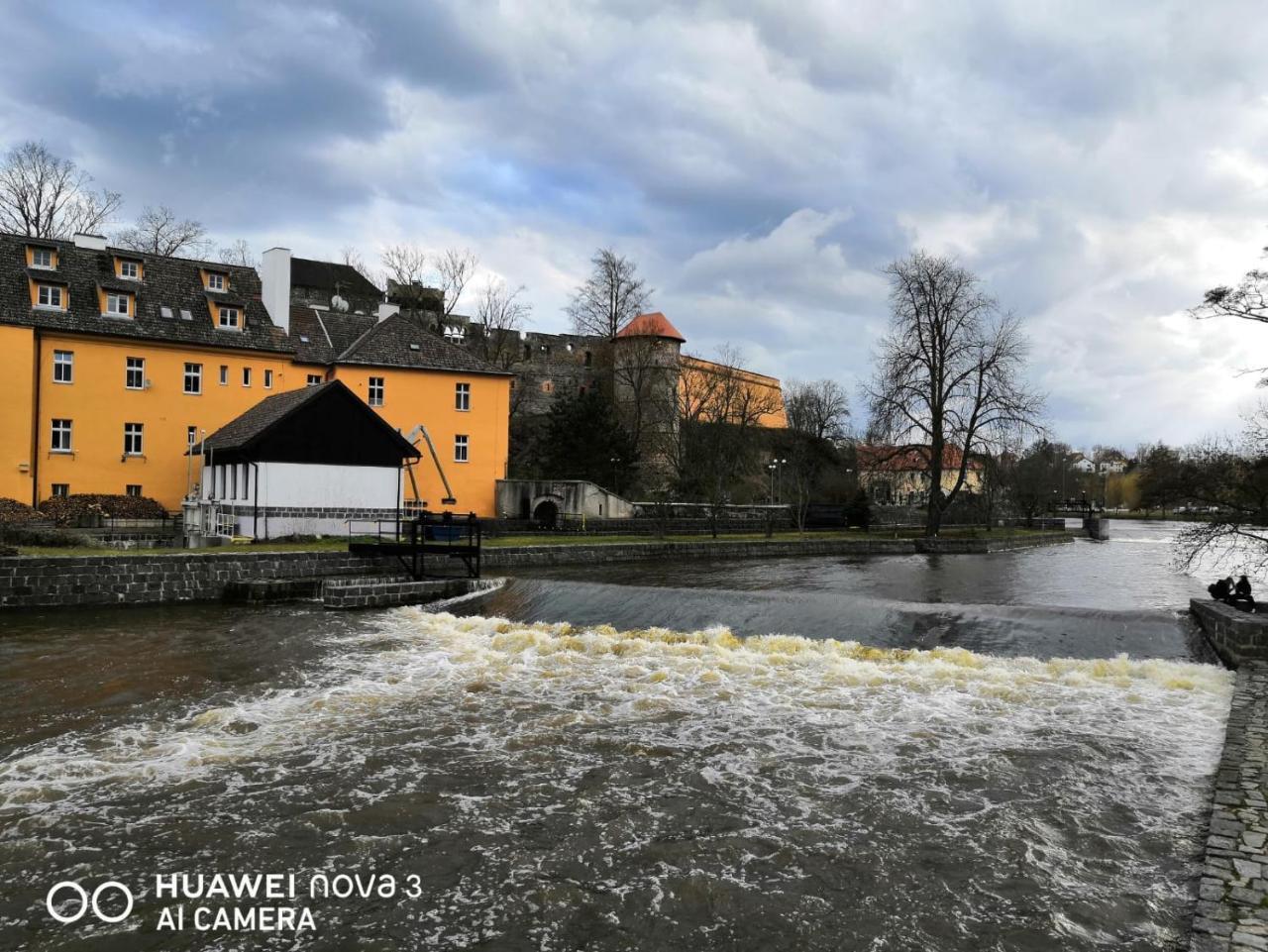 Penzion Cafe Na Svahu Cheb Bagian luar foto